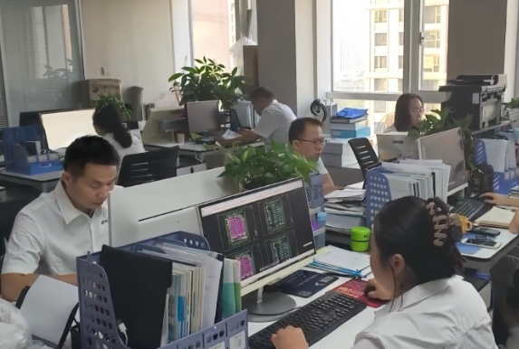 东方旭-办公室环境